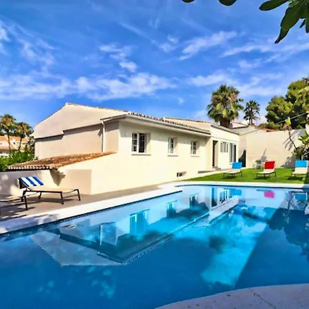 Alpehytte Welcoming Chalet In With Pool And Air Conditioning *