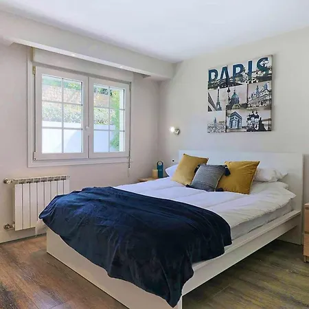 Welcoming Chalet In With Pool And Air Conditioning Alpehytte